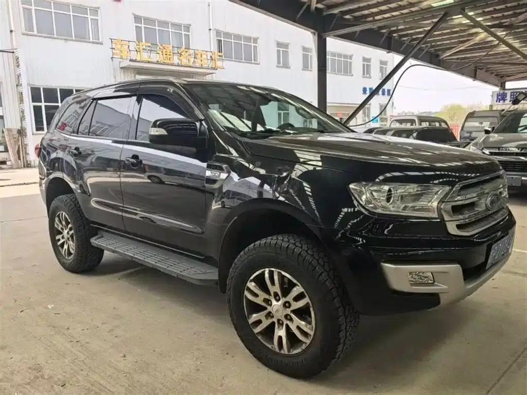 2016 Ford Everest 2.2T Diesel Manual 4WD Luxury Edition — миниатюра 2
