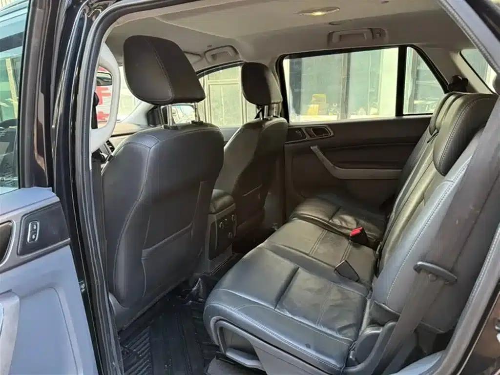 2016 Ford Everest 2.2T Diesel Manual 4WD Luxury Edition — миниатюра 6