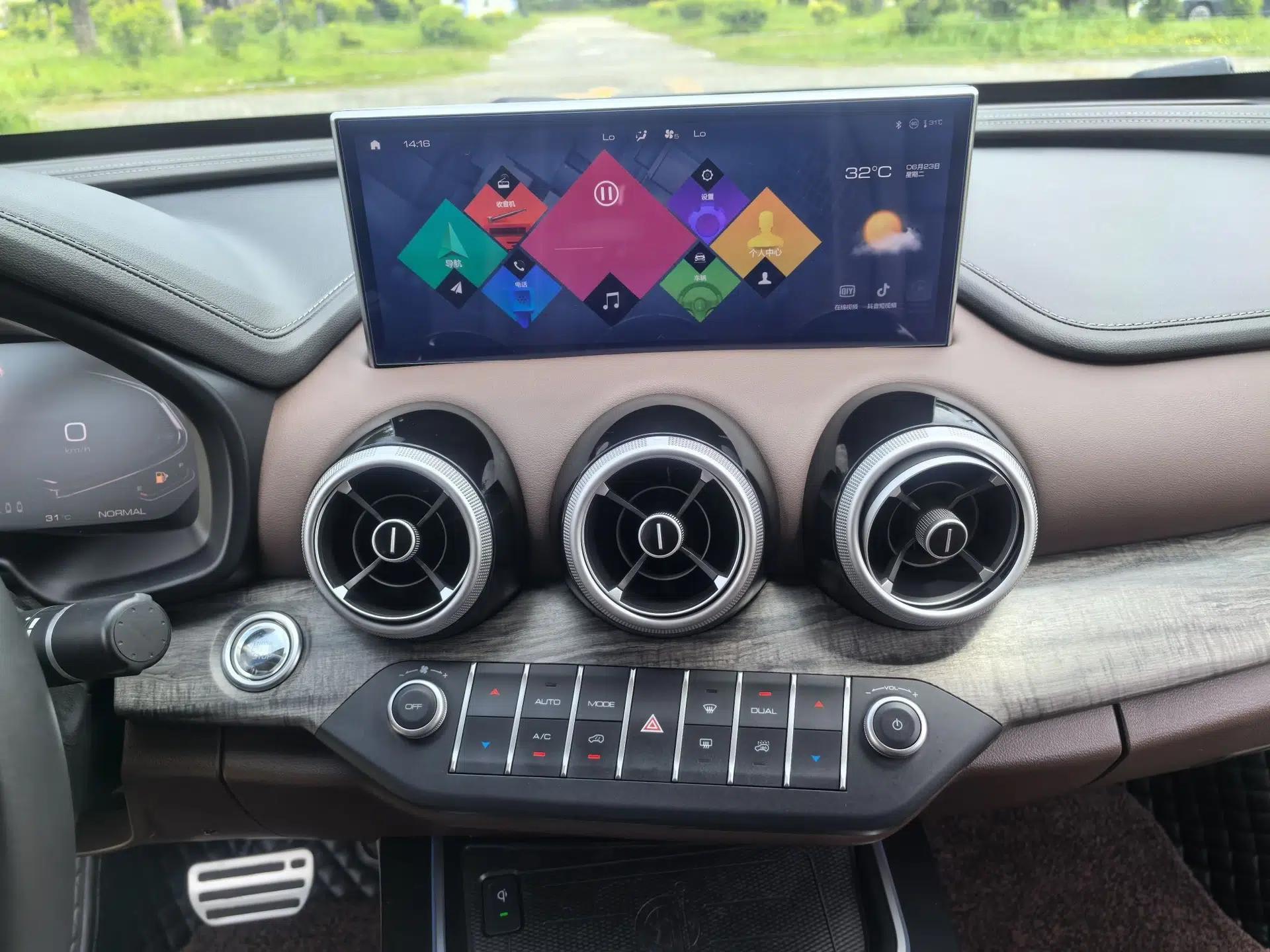 Wey VV7 GT 2020 2.0T Flagship Edition — миниатюра 35