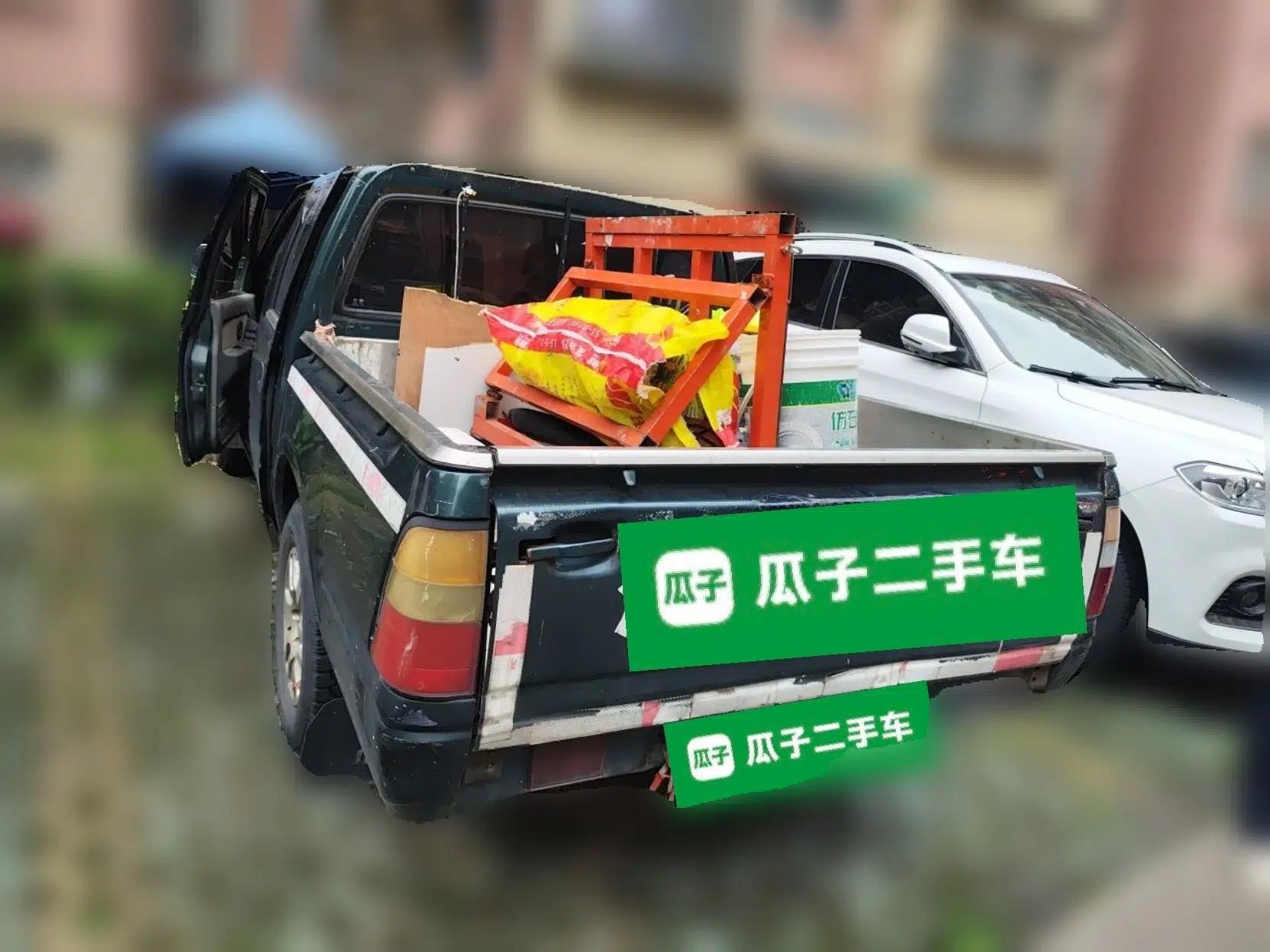 Isuzu Pickup 2009 2.8T Two-Wheel-Drive Base Pickup Truck with 4JB1-TCT Engine — миниатюра 4