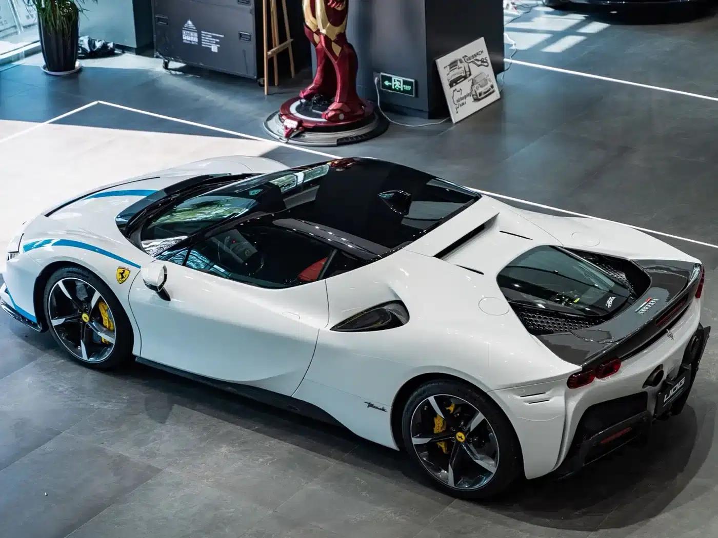 SF90 2020 3.9T V8 Stradale — миниатюра 20