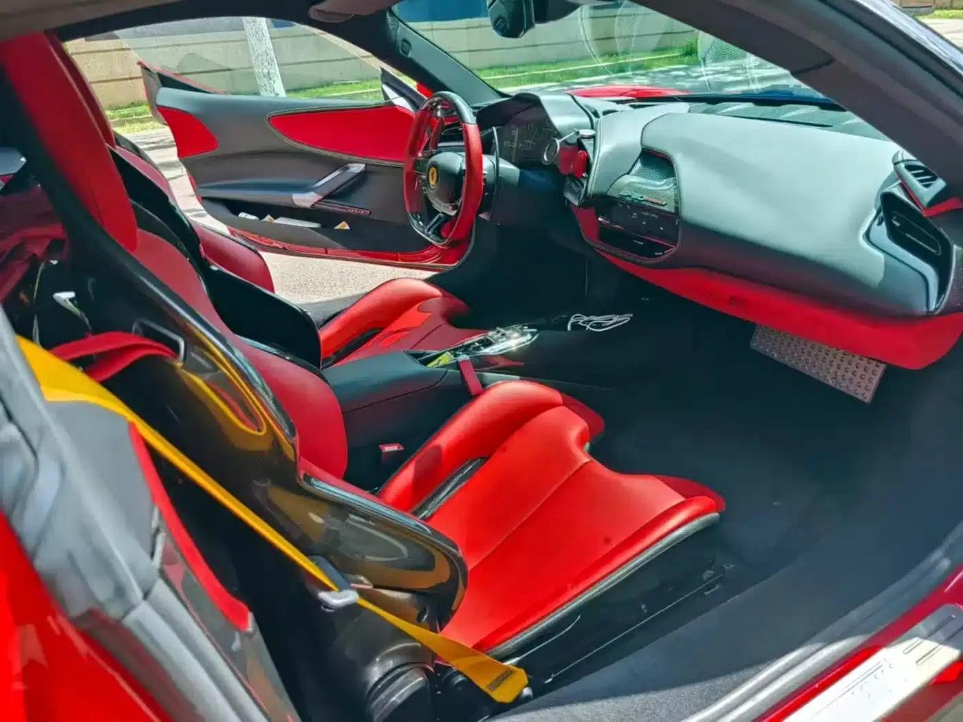 SF90 2020 3.9T V8 Stradale — миниатюра 6