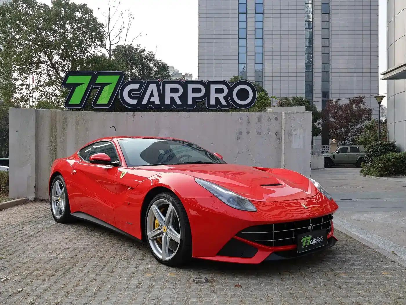 2013 F12berlinetta 6.3L Standard Model — миниатюра 3