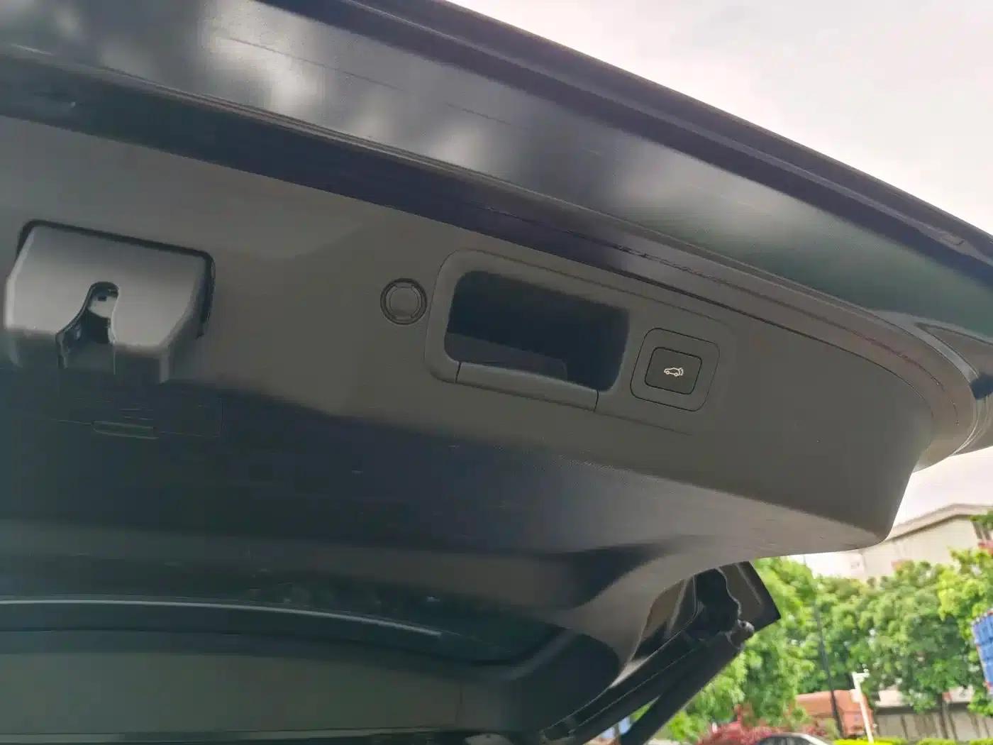 Trumpchi ES9 2024 PHEV 143km Max — миниатюра 24