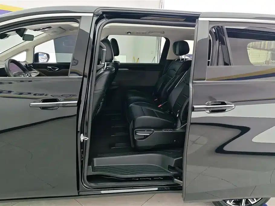 Trumpchi E8 2024 Glory Series 2.0L Glory Edition — миниатюра 11