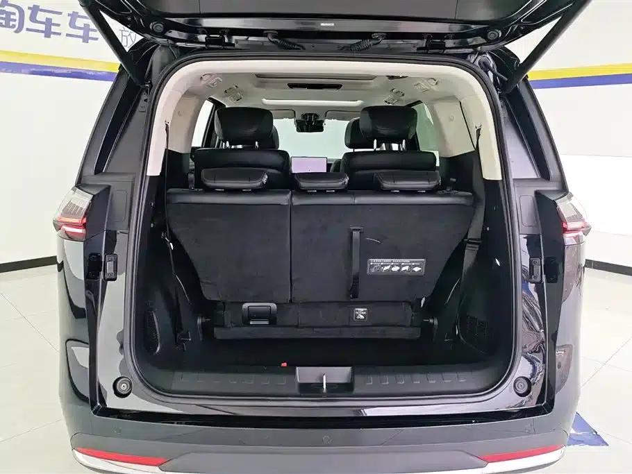 Trumpchi E8 2024 Glory Series 2.0L Glory Edition — миниатюра 4