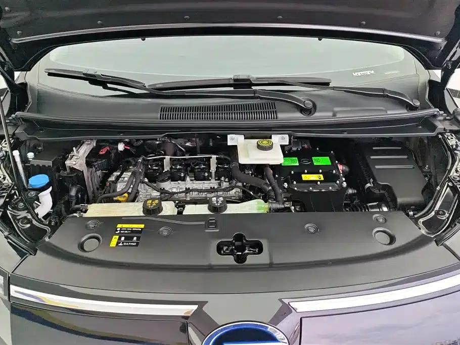 Trumpchi E8 2024 Glory Series 2.0L Glory Edition — миниатюра 10