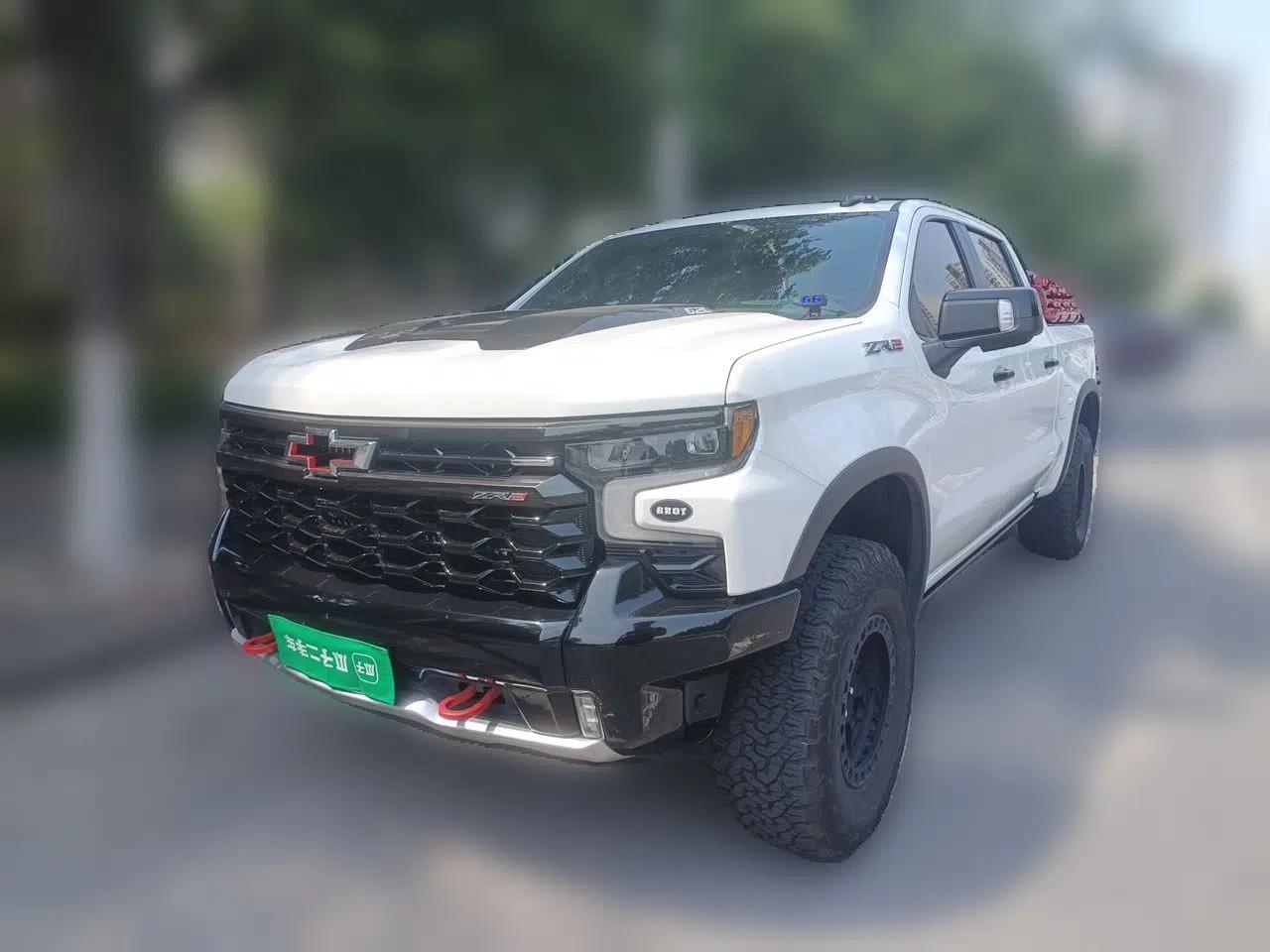Chevrolet Silverado Silverado 5‑Seater 6.2L Automatic with Sunroof Pickup — миниатюра 1