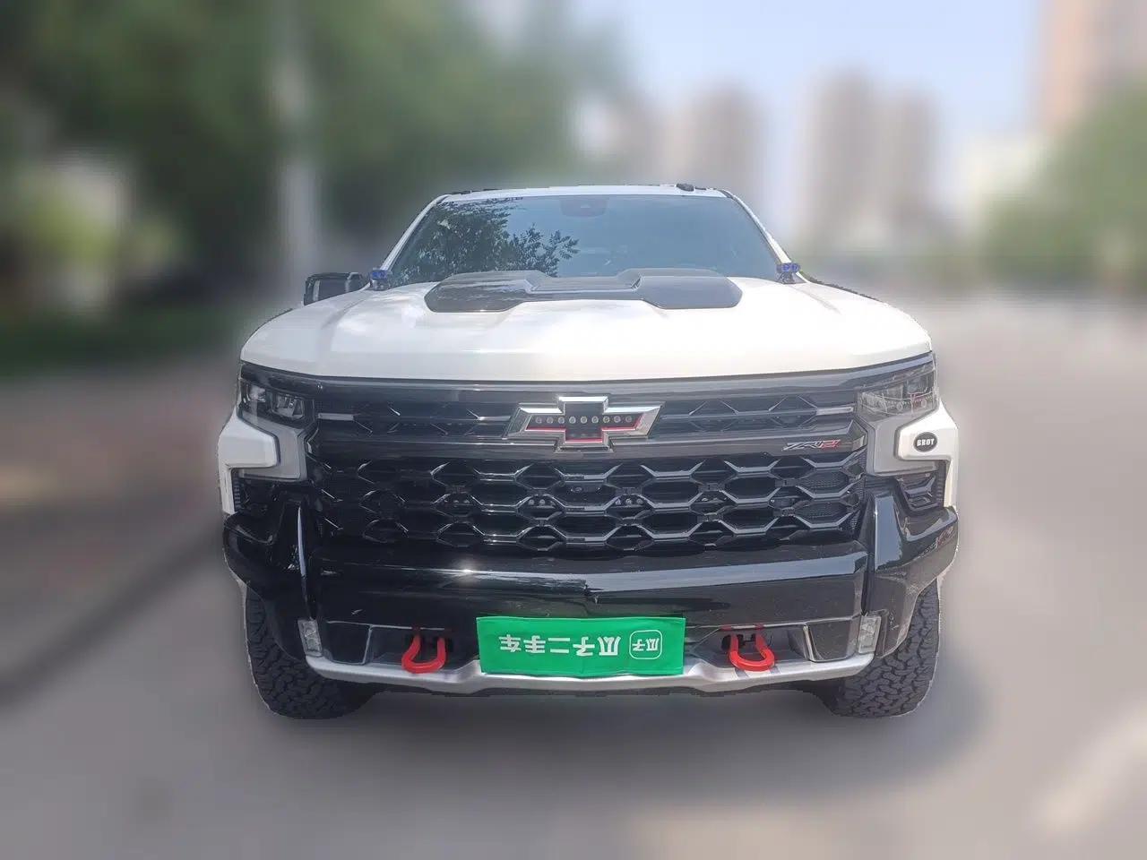 Chevrolet Silverado Silverado 5‑Seater 6.2L Automatic with Sunroof Pickup — миниатюра 2