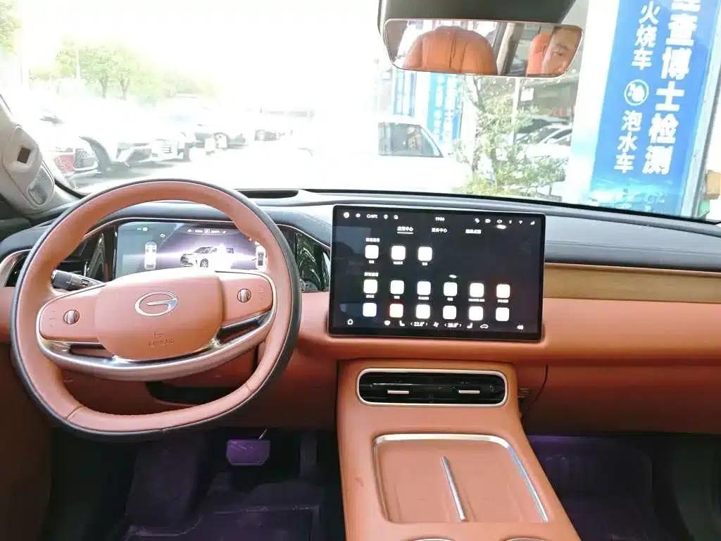 Trumpchi S9 2025 Model, Qiankun Ultra 6-Seater — миниатюра 6