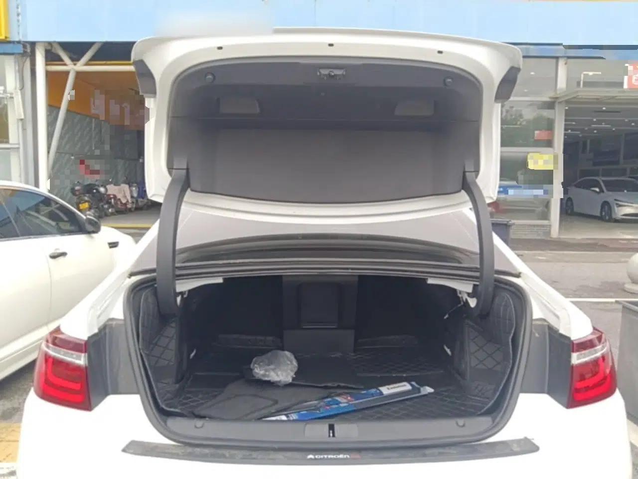Citroen C6 2021 400THP Comfort Edition — миниатюра 22