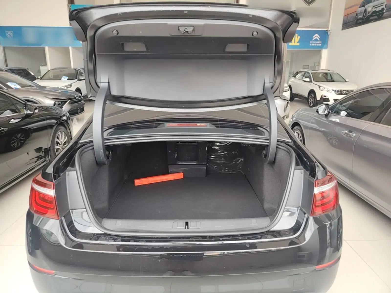 Citroen C6 2021 400THP Comfort Edition — миниатюра 22