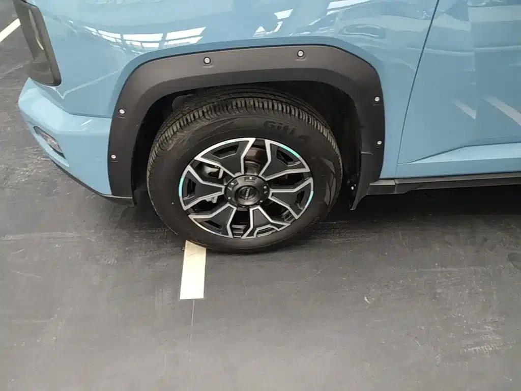 Haval Big Dog PLUS New Energy 2023 DHT-PHEV 105km Trendy Electric Edition Plus — миниатюра 23