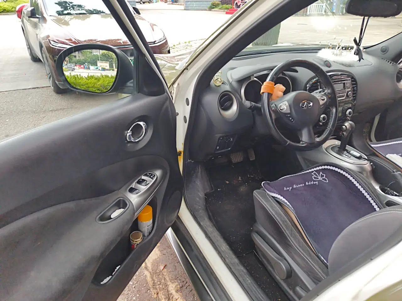Infiniti ESQ 2014 1.6L Spontaneous Edition — миниатюра 16