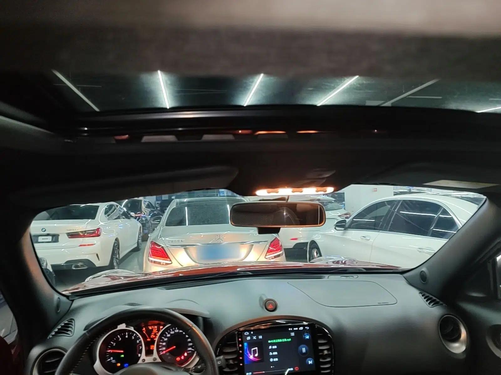 Infiniti ESQ 2014 1.6L Spontaneous Edition — миниатюра 26