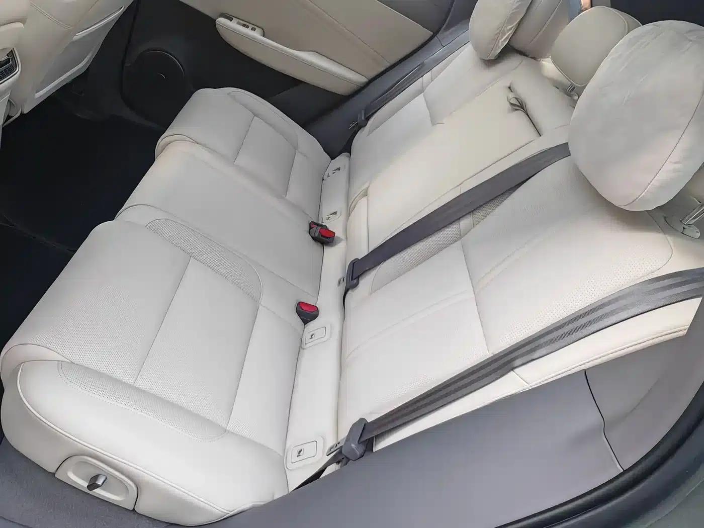 Hongqi HS6 PHEV 2026 Model 240 Intelligent Hybrid — миниатюра 15