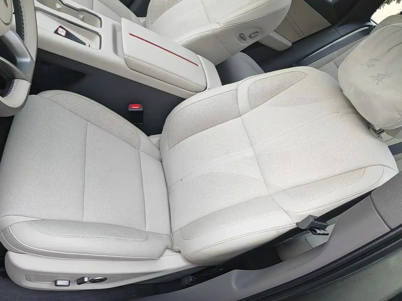 Hongqi HS6 PHEV 2026 Model 240 Intelligent Hybrid — миниатюра 18