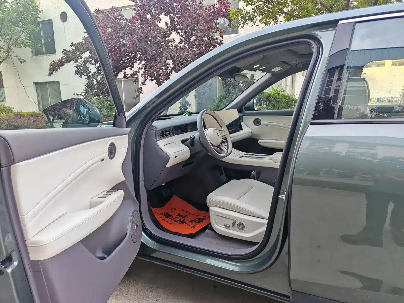 Hongqi HS6 PHEV 2026 Model 240 Intelligent Hybrid — миниатюра 8