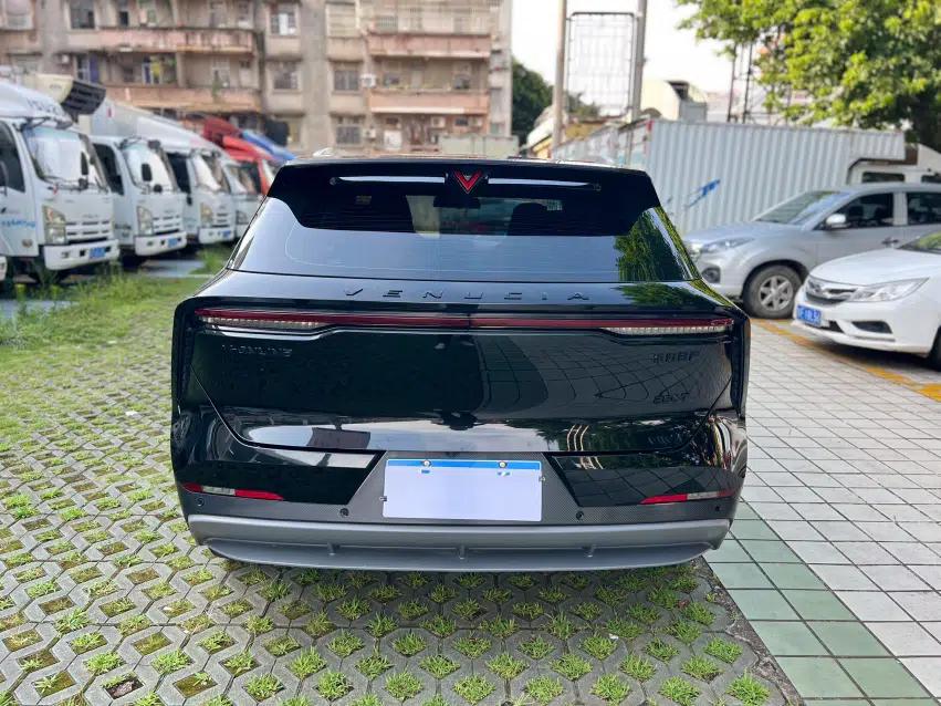 Venucia V 2022 260T Black Horse Edition · Idol — миниатюра 6