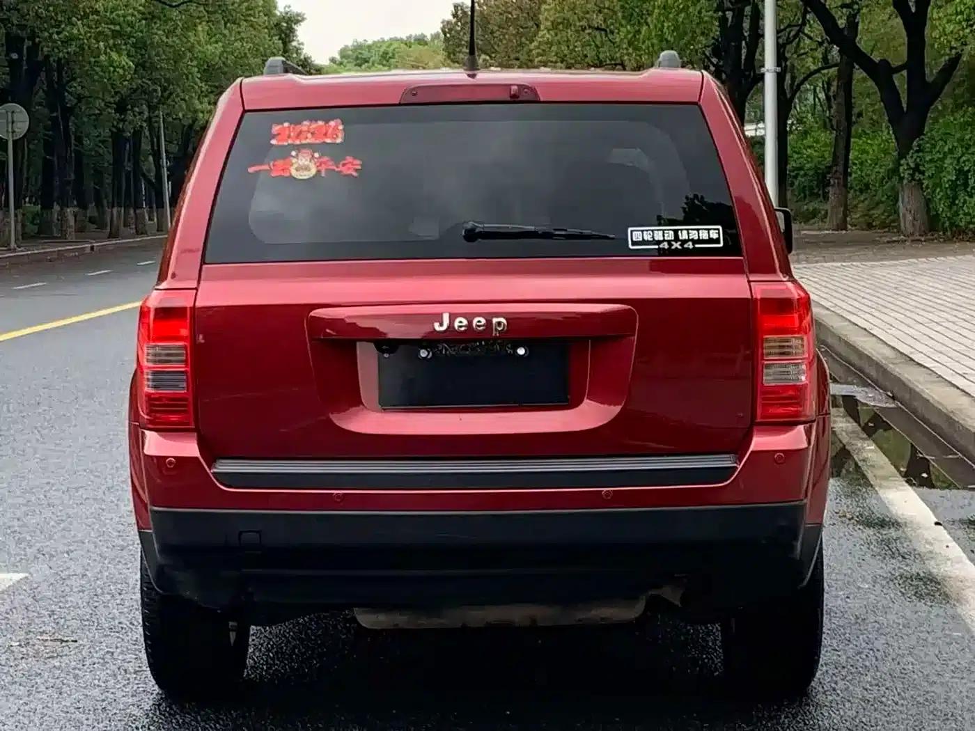 2013 Jeep Compass 2.4 Sport — миниатюра 5