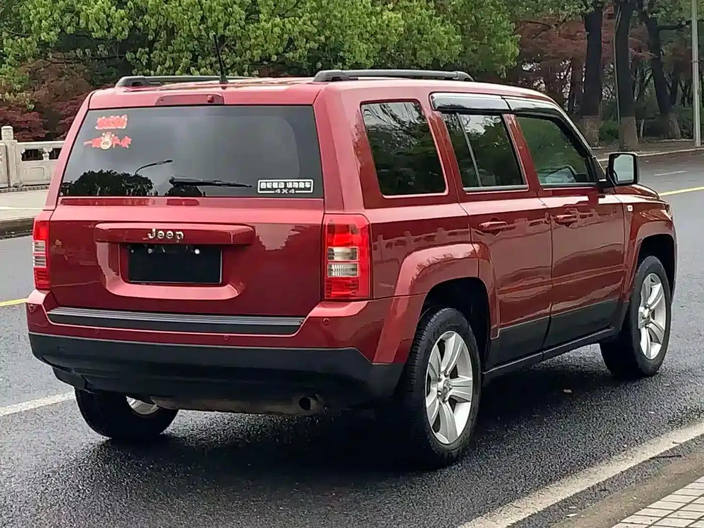 2013 Jeep Compass 2.4 Sport — миниатюра 6