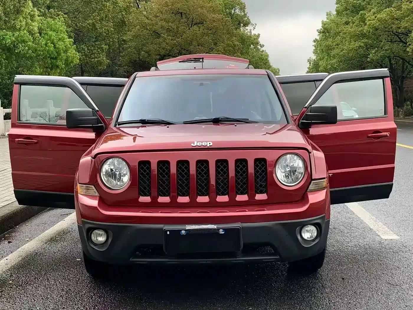 2013 Jeep Compass 2.4 Sport — миниатюра 8