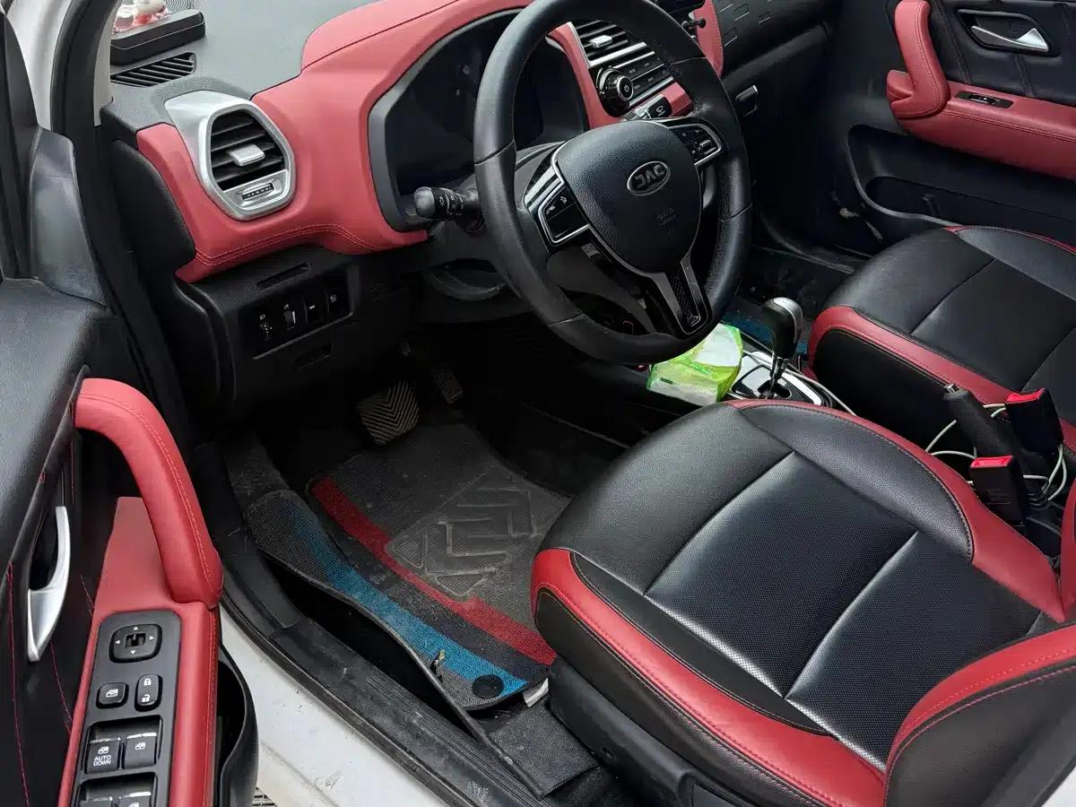 JAC iEV6E 2018 Upgraded Version iEV6E Luxury Intelligent Edition — миниатюра 5