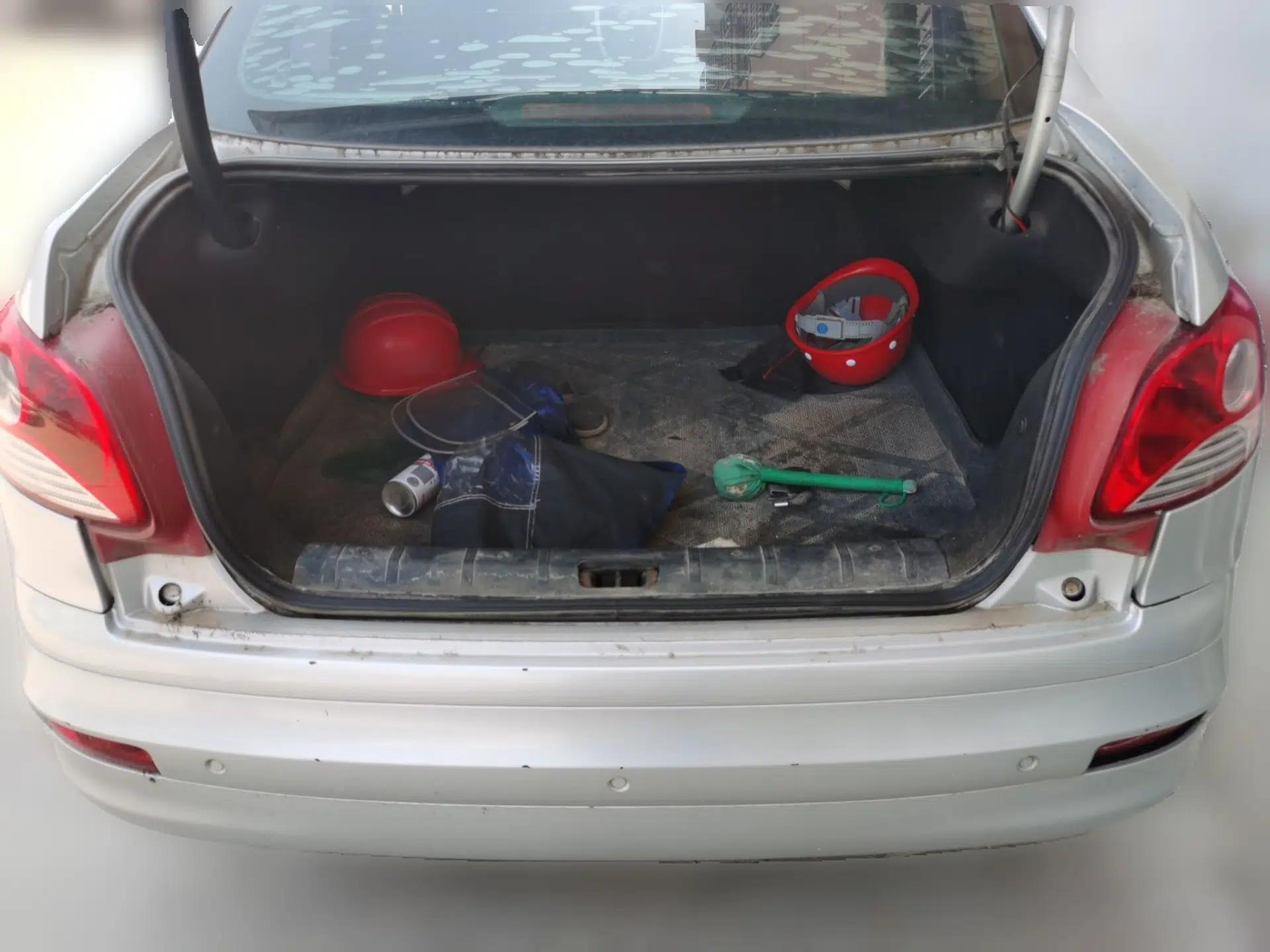 Peugeot 207 2011 Sedan 1.4L Manual Yule Edition — миниатюра 19