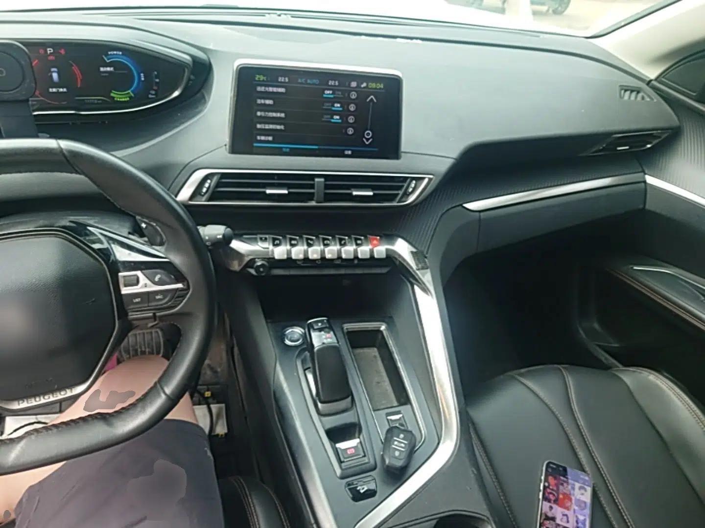 Peugeot 4008 New Energy 2020 1.6T PHEV Triple-Engine Luxury Edition — миниатюра 12