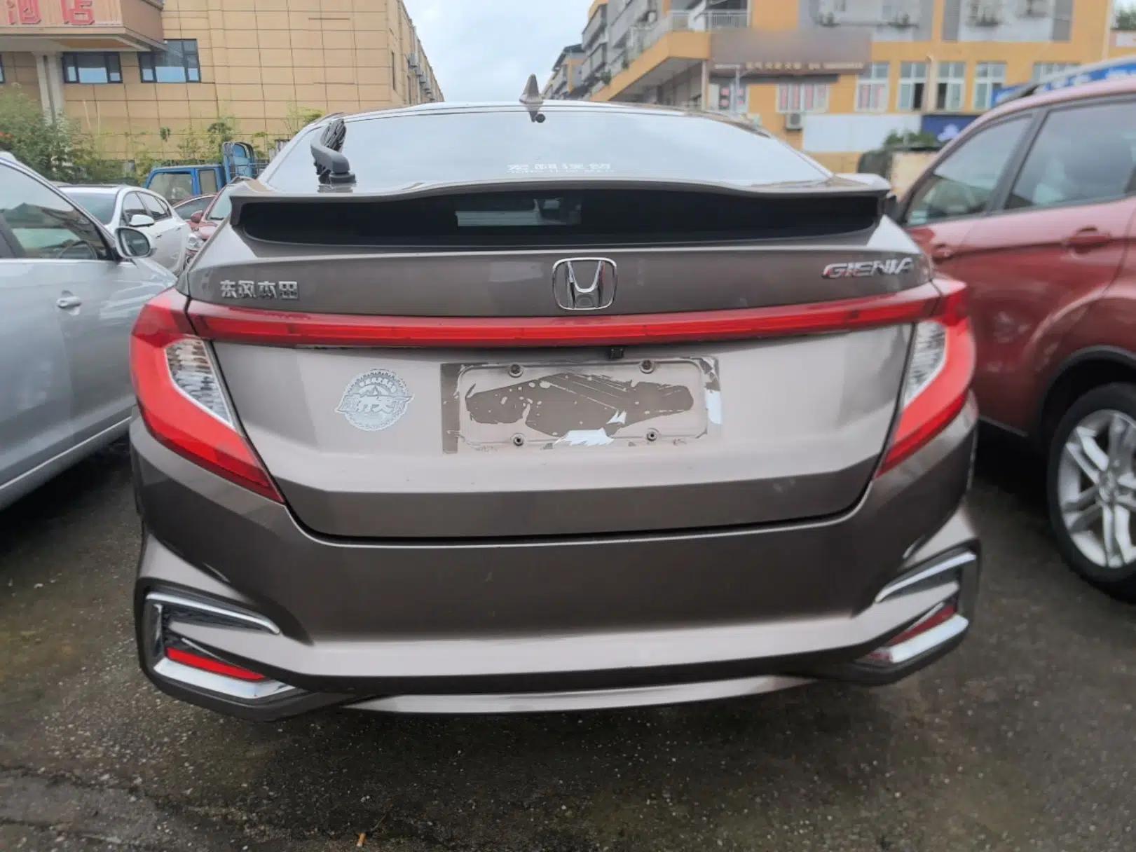 Honda Gienia 2017 1.5L CVT Comfort Version — миниатюра 5