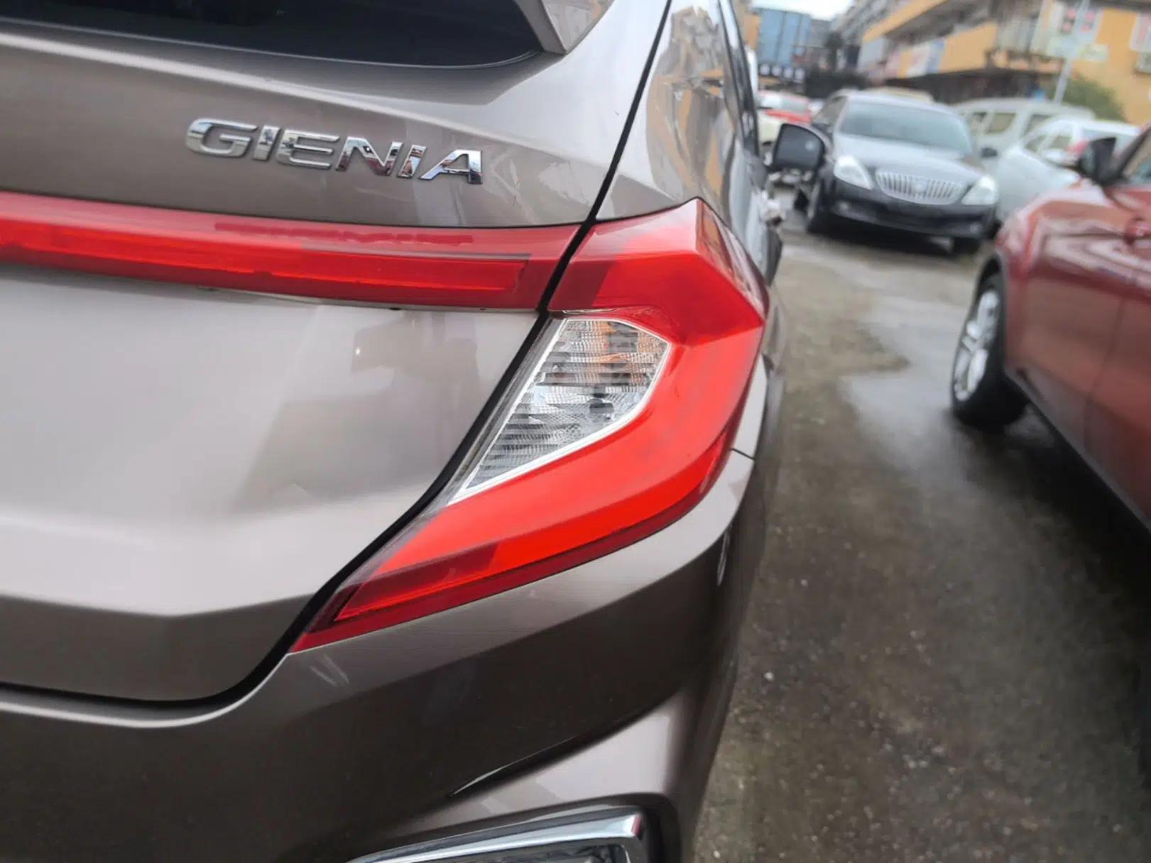 Honda Gienia 2017 1.5L CVT Comfort Version — миниатюра 9