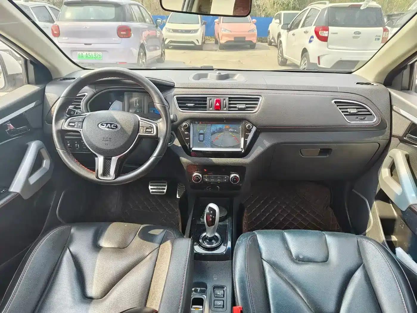 JAC iEV7S 2019 Luxury Intelligent Edition — миниатюра 9