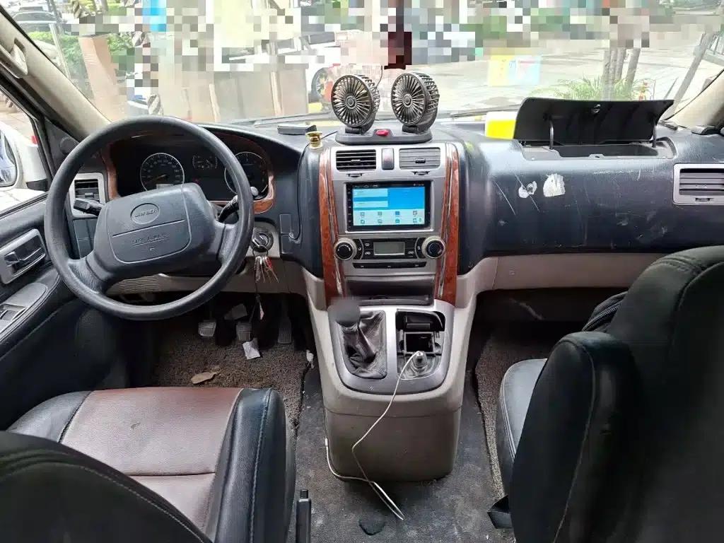 Grace 2016 2.0L Express Practical Model — миниатюра 13