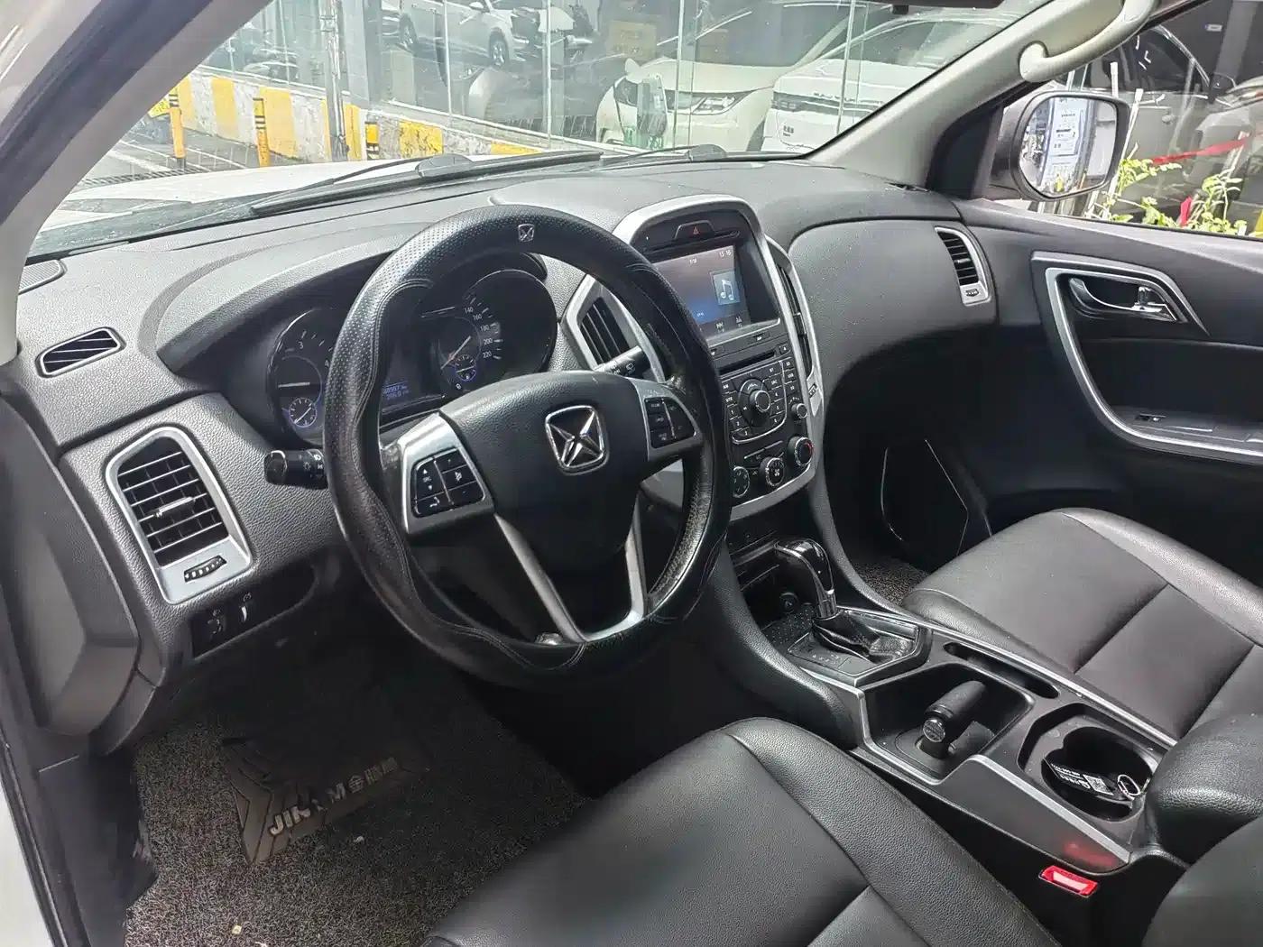 Yusheng S350 2013 2.4T Automatic 2WD Diesel Super Luxury 5-Seater — миниатюра 8