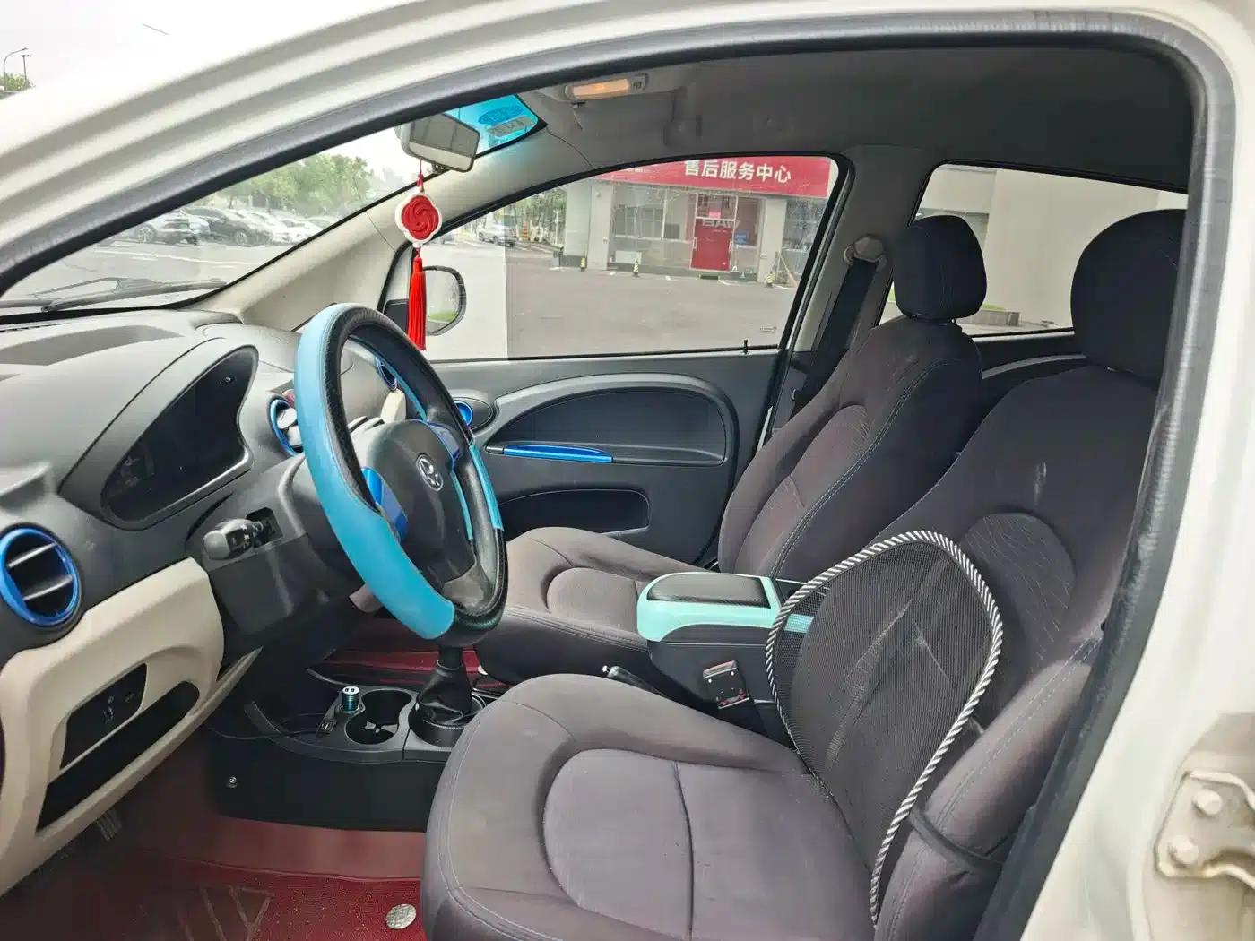 Jiangling E200L 2016 Model, E200 Standard Edition — миниатюра 4