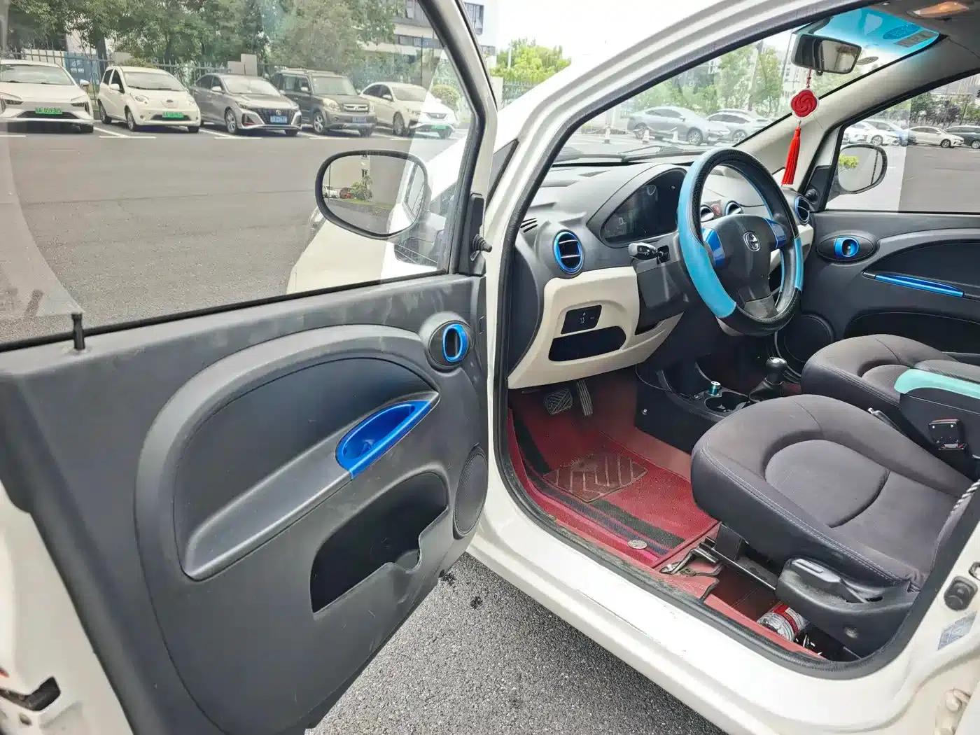 Jiangling E200L 2016 Model, E200 Standard Edition — миниатюра 7