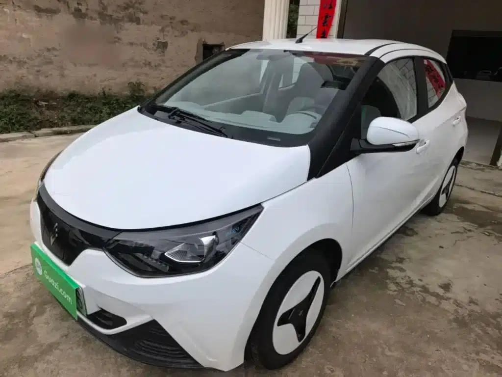 Yizhi EV2 2026 PLUS+ Luxury Edition — миниатюра 2
