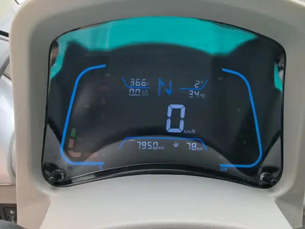 Yizhi EV2 2026 PLUS+ Luxury Edition — миниатюра 12