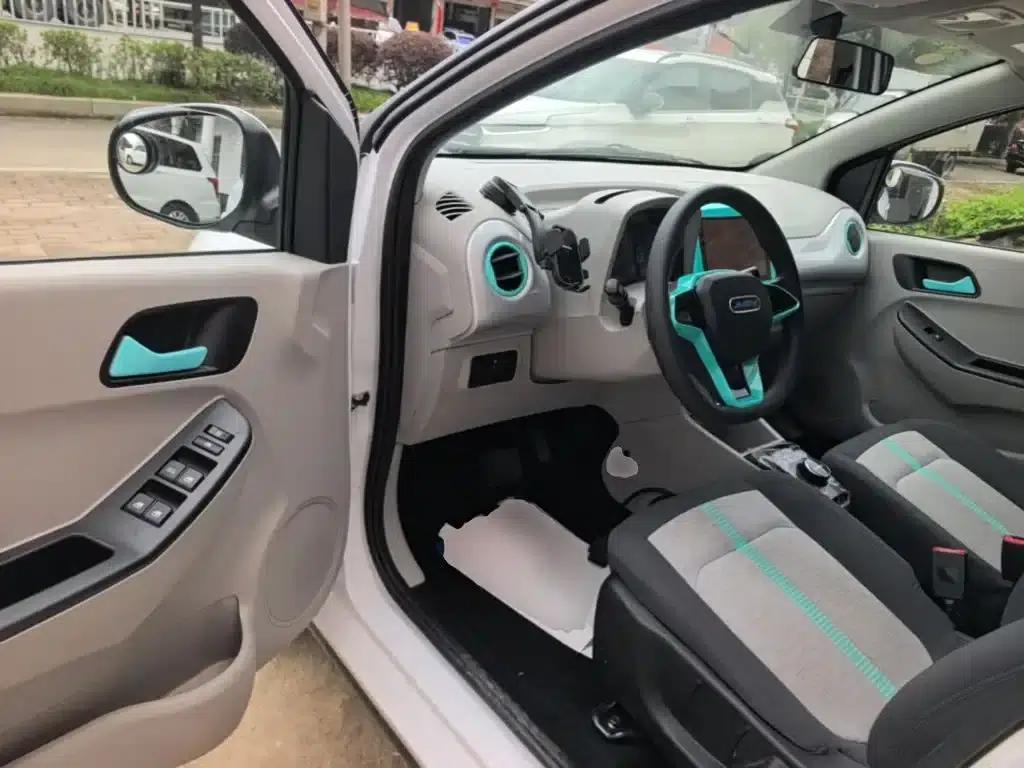 Yizhi EV2 2026 PLUS+ Luxury Edition — миниатюра 16