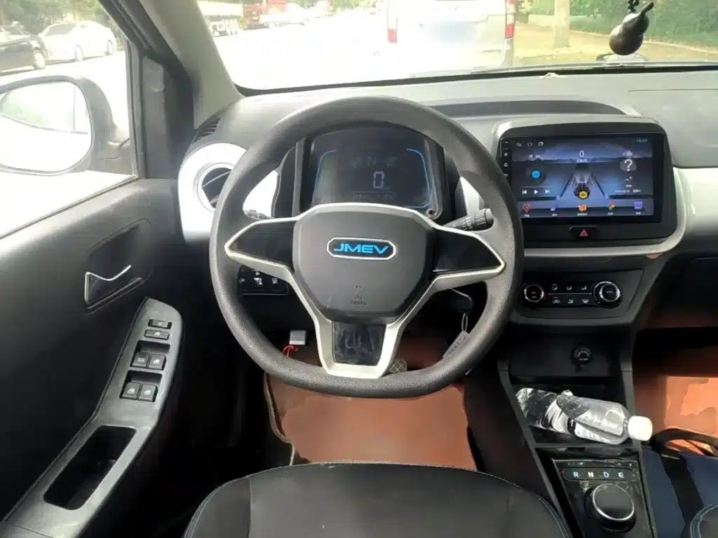 Yizhi EV2 2022 Heartbeat Edition — миниатюра 11