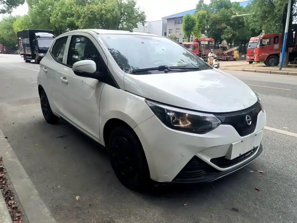 Yizhi EV2 2022 Heartbeat Edition — миниатюра 4