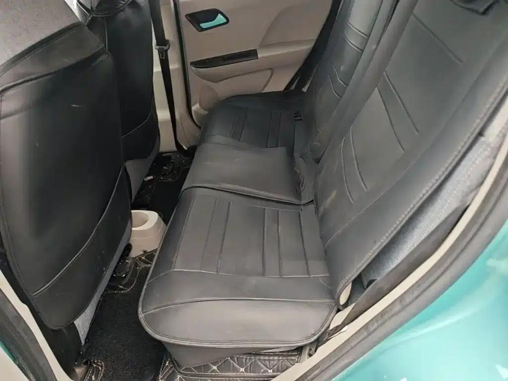 Yizhi EV2 2023 Auspicious Edition 201km Luxury — миниатюра 17