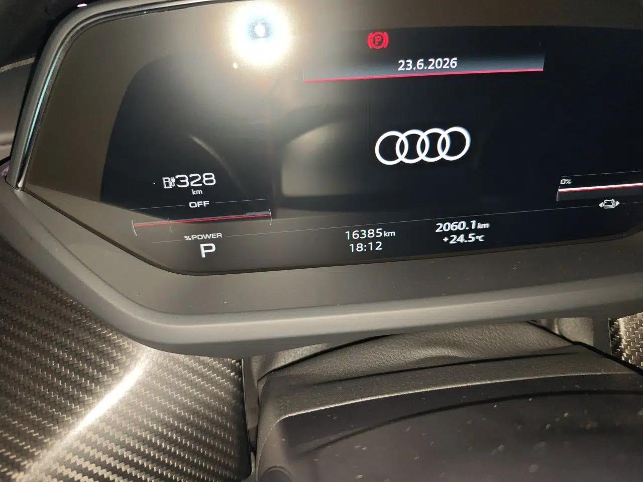 Audi RS e-tron GT 2023 Basic Model — миниатюра 12