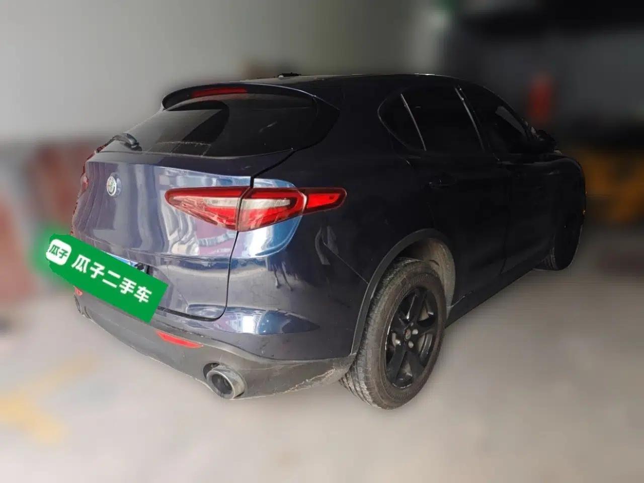 Alfa Romeo Stelvio 2017 2.0T 200HP Elite Edition — миниатюра 6