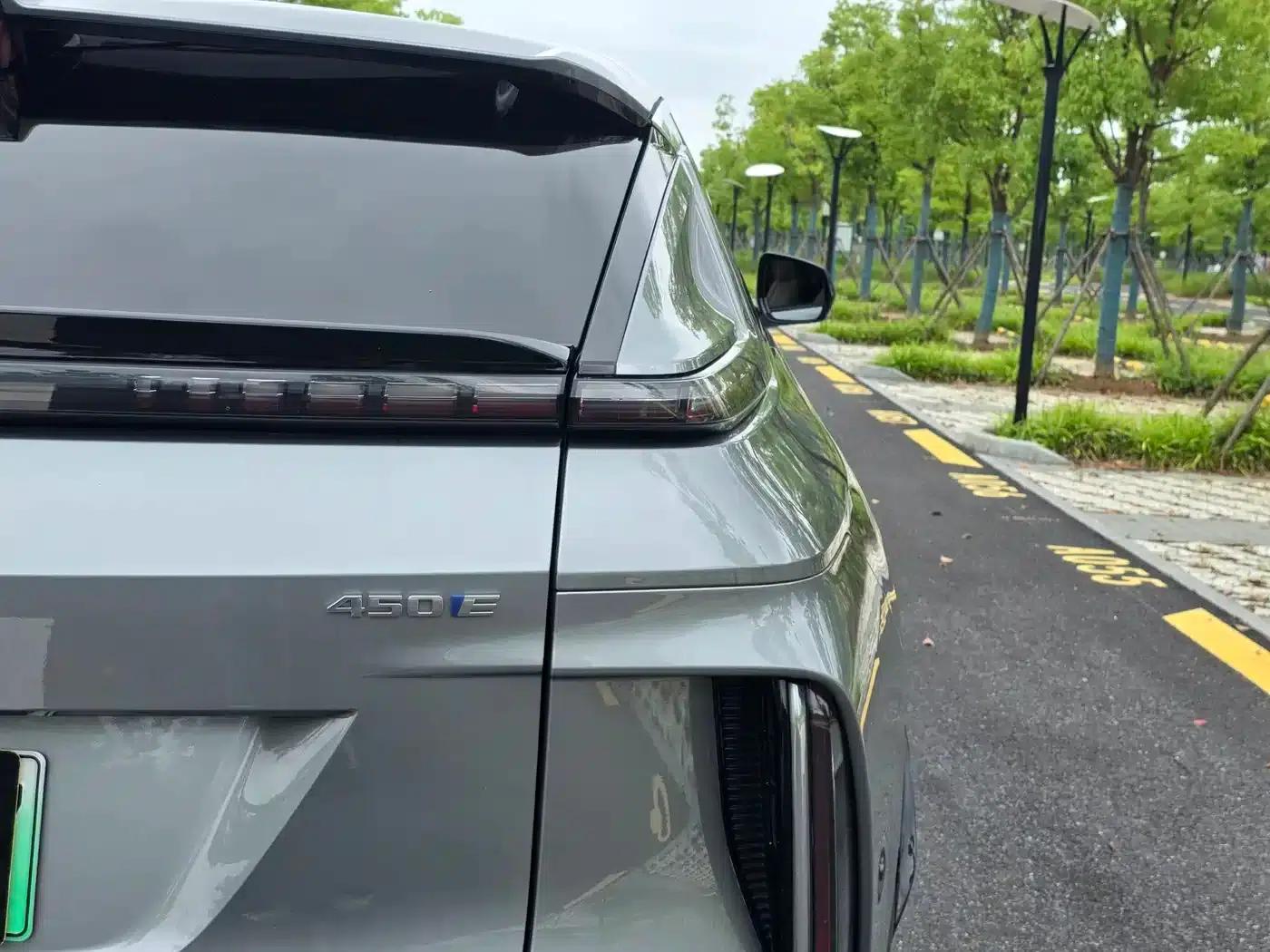 iQ Ruige 2022 Rear-Wheel Drive Long-Range Premium Edition — миниатюра 24