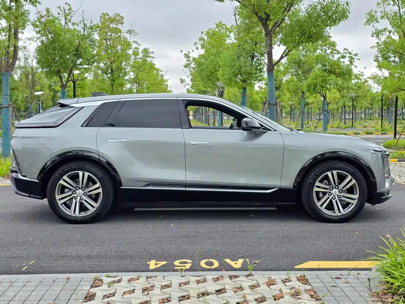 iQ Ruige 2022 Rear-Wheel Drive Long-Range Premium Edition — миниатюра 8