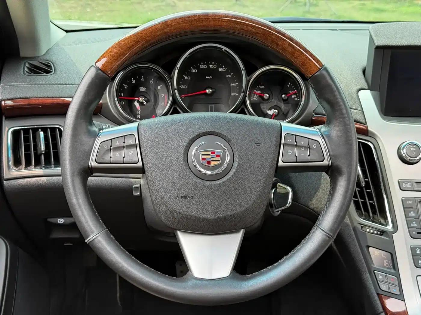Imported Cadillac CTS 2012 CTS 3.0 Sport Edition — миниатюра 10