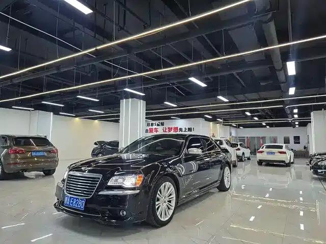 2014 Chrysler 300C Imported Model 3.0L Excellence Edition