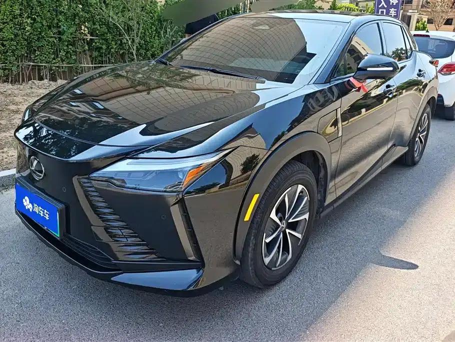 Lexus RZ 2023 450e AWD Luxury Edition — миниатюра 1