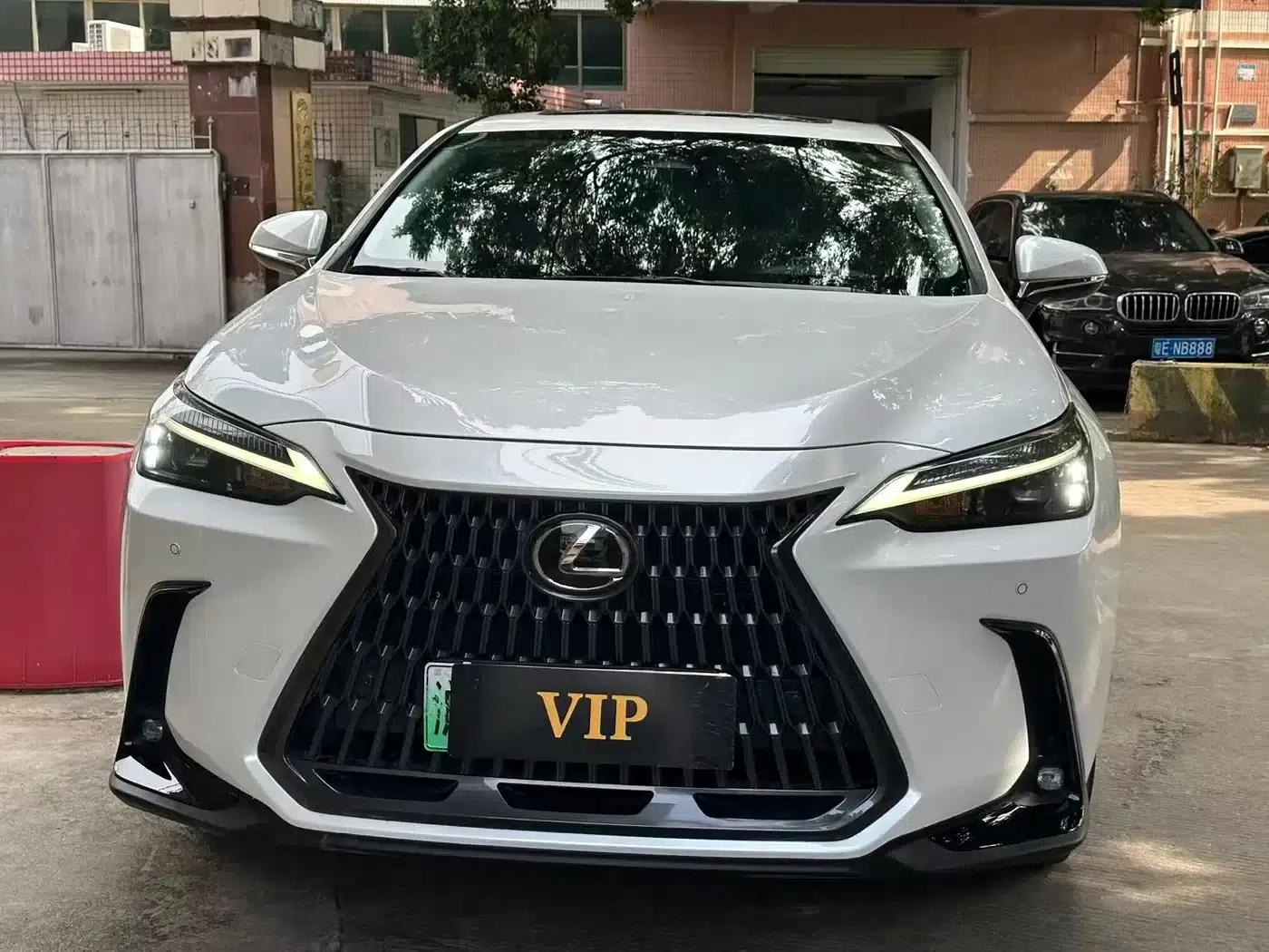 Lexus NX PHEV 2022 400h+ Premium Edition — миниатюра 2